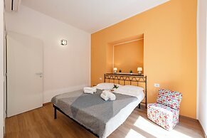 Central Apartment In Genova