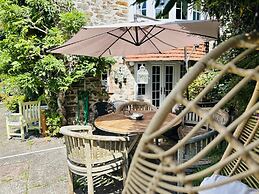 Charming Holiday Cottage in Devon - Country Views