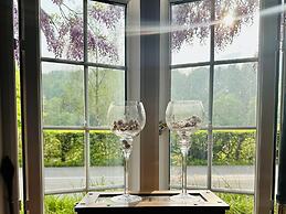 Charming Holiday Cottage in Devon - Country Views