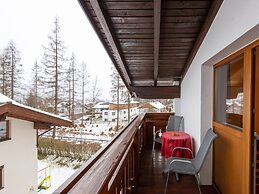 Nice Apartment in Langenfeld With Garden