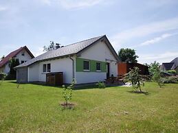 Amselgrun Modern Retreat