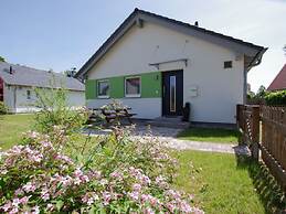 Amselgrun Modern Retreat