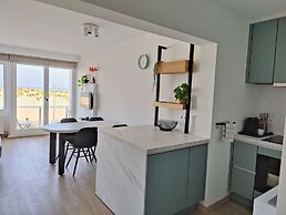 Apartment in Nieuwpoort With sea View