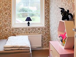 4 Star Holiday Home in Frillesas-by Traum