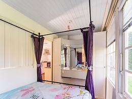 Amazing Holiday Home With Spacious Garden