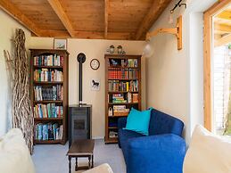 Amazing Holiday Home With Spacious Garden