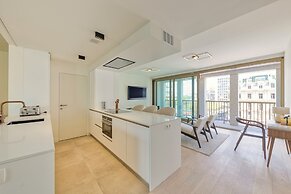 Designer Apartment Hyper Central