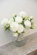 Designer Apartment Hyper Central