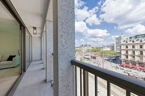 Designer Apartment Hyper Central