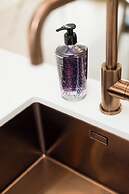 Designer Apartment Hyper Central