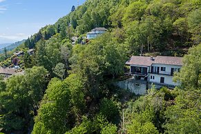 Lago Azzurro Infinity View