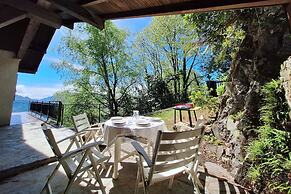 Lago Azzurro Infinity View
