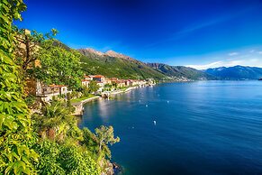 Lago Azzurro Infinity View