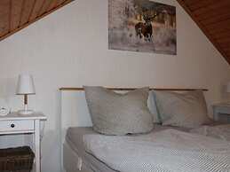 Holiday Apartment Small Building