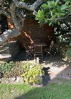 Sunshine Modern Retreat