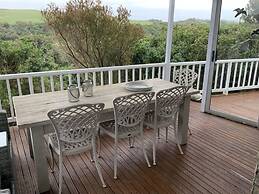 Sunshine Modern Retreat