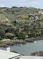 Sunshine Modern Retreat