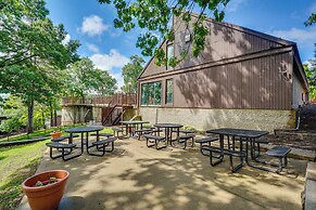 Boat Slip & Pools: Waterfront Osage Beach Condo!