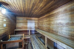 Boat Slip & Pools: Waterfront Osage Beach Condo!