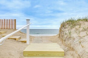 Beachfront Salisbury Retreat w/ Fire Pit & Grill