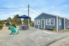 Beachfront Salisbury Retreat w/ Fire Pit & Grill