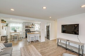 Beachfront Salisbury Retreat w/ Fire Pit & Grill