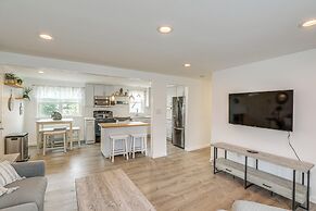 Beachfront Salisbury Retreat w/ Fire Pit & Grill