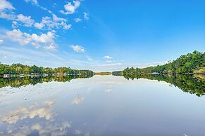 Lakefront Wisconsin Getaway: Fish, Boat, Relax!