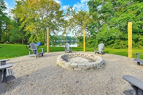 Lakefront Wisconsin Getaway: Fish, Boat, Relax!