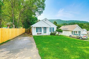 Roanoke Mountain Home: 4 Mi to Blue Ridge Parkway!