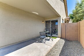 Modern Gilbert Getaway w/ Yard ~ 5 Mi to Downtown!