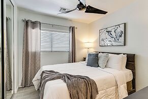 Modern Gilbert Getaway w/ Yard ~ 5 Mi to Downtown!