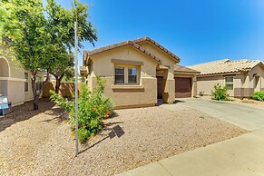 Modern Gilbert Getaway w/ Yard ~ 5 Mi to Downtown!