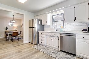 Charming Appleton Getaway ~ 3 Mi to Downtown!