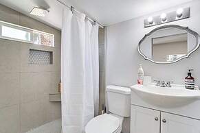 3 Mi to Coachella: Quaint Studio w/ Shared Yard!