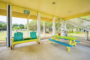 1 Mi to Marina: Rockport Vacation Rental