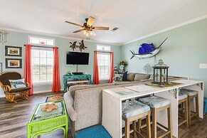 1 Mi to Marina: Rockport Vacation Rental