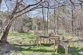Charming Austin Home on 2 Acres: BBQ & Yard!