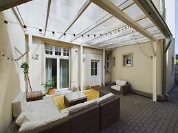 Apartment With Patio in Sopot by Renters