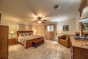 Ww H202 Mather Street Retreat 2 Bedroom Condo by RedAwning