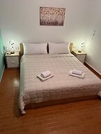 Cozy 2 Bedroom Apartment in Spilia