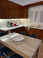 Cozy 2 Bedroom Apartment in Spilia