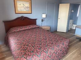 Relax Inn By OYO Clinton