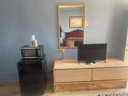 Relax Inn By OYO Clinton