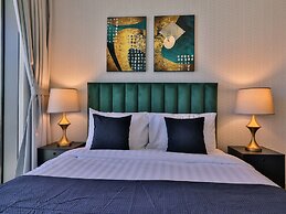 One Bedroom Near Dubai Wheel & JBR by Belvilla