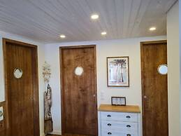 Holiday Home Apartment - East