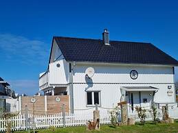 Holiday Home Apartment - East