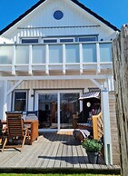 Holiday Home Apartment - East