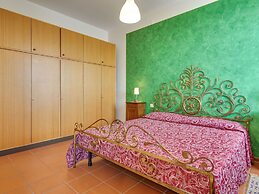 Beaming Holiday Home in Marciaga With Pool, Garden,terrace