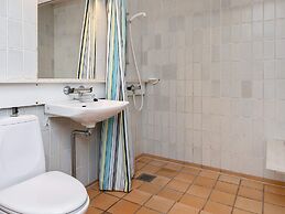 2 Person Holiday Home in Vaeggerlose